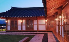 Gyeongju Hwarangroo